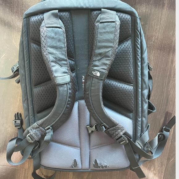 North Face Women\'s Surge Backpack Black